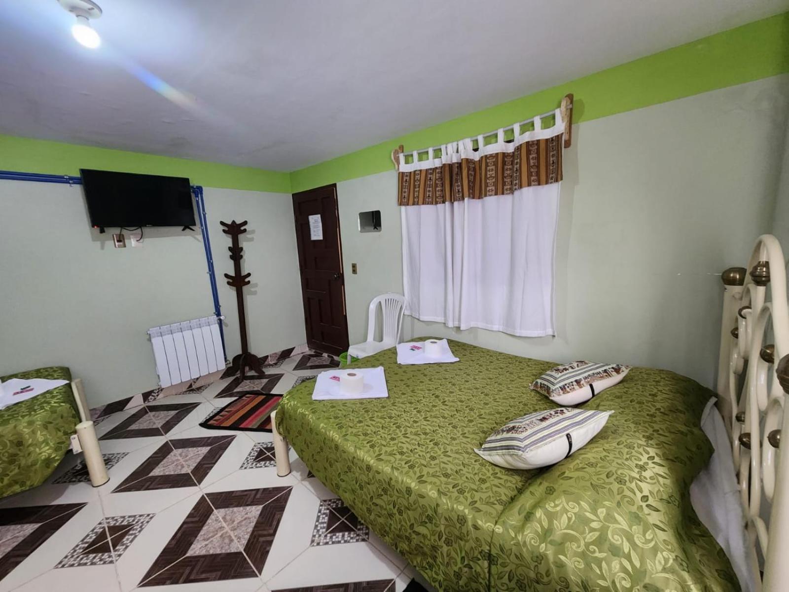 Hotel Aguilar أويوني المظهر الخارجي الصورة