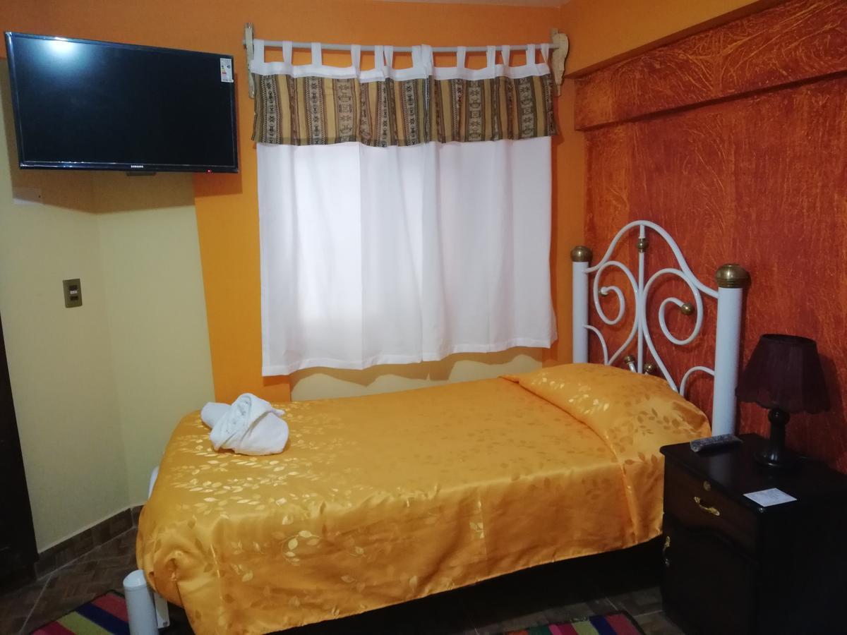 Hotel Aguilar أويوني المظهر الخارجي الصورة