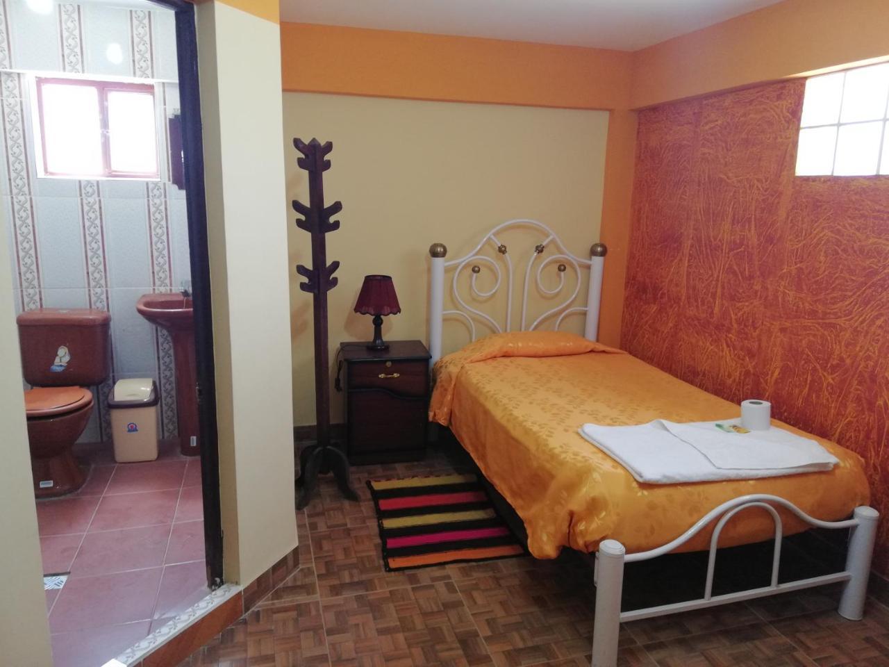 Hotel Aguilar أويوني المظهر الخارجي الصورة