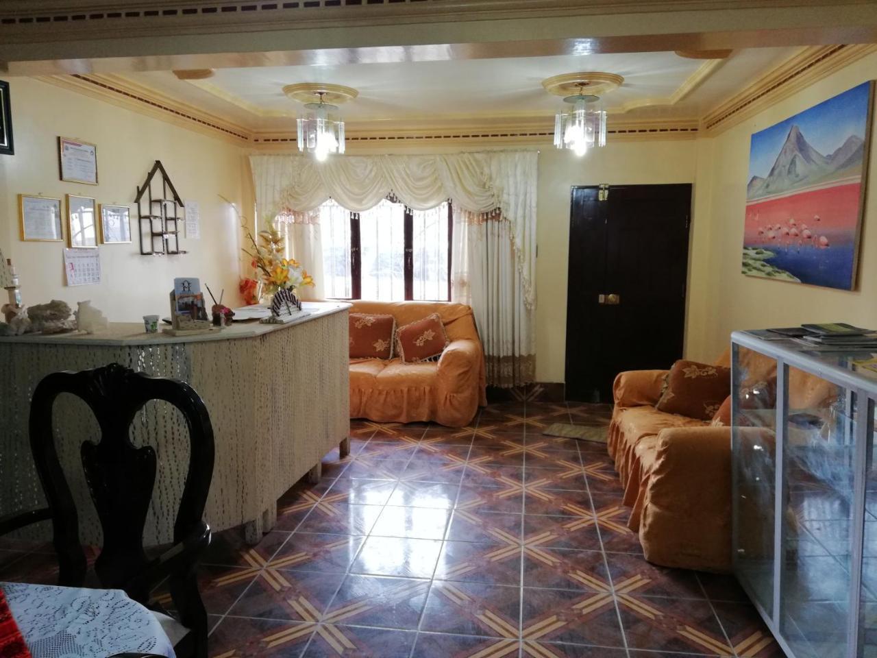 Hotel Aguilar أويوني المظهر الخارجي الصورة